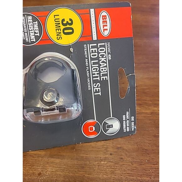 Bell Radian 450 Bicycle Locking Led Light Set Bike Bicycle Headlight Tail Light - Picture 4 of 5